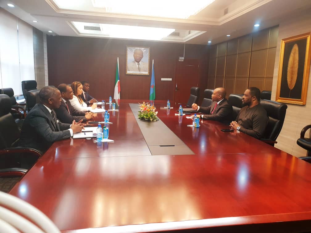 REUNIÓN DEL MINISTRO DE HACIENDA Y PRESUPUESTOS CON EL PRESIDENTE DEL CONSEJO DE ADMINISTRACIÓN DEL GRUPO BANCARIO ATLANTIC FINANCIAL GROUP