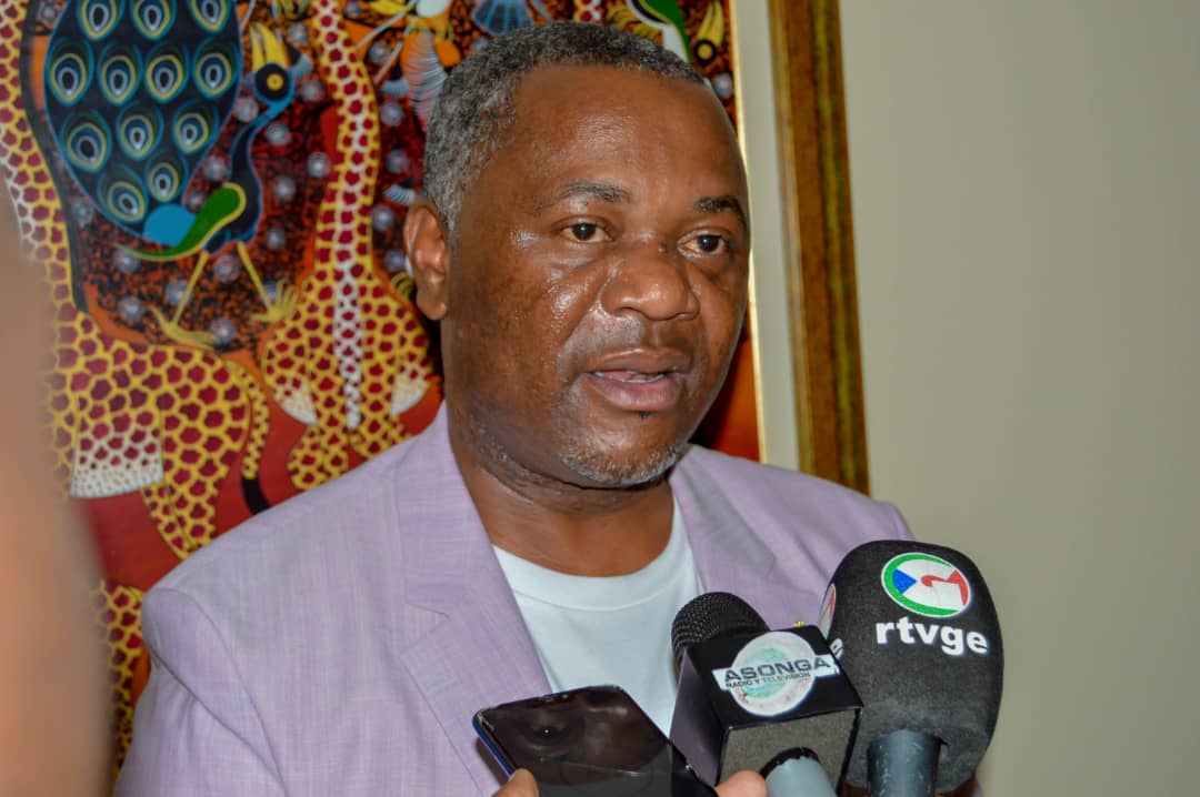 EL VICEMINISTRO DE HACIENDA Y PRESUPUESTOS INSPECCIONA LOS TRABAJOS DE ELABORACIÓN DEL BORRADOR DE REFORMA DE  LA LEY TRIBUTARIA DE GUINEA ECUATORIAL