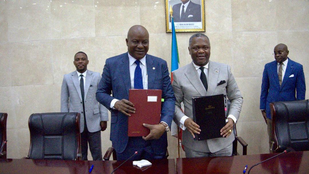 REUNION DE APERTURA ENTRE EL BANCO AFRICANO DE DESARROLLO Y EL MINISTERIO DE HACIENDA EN MATERIA DE DIALOGO Y APOYO A LAS OPERACIONES DEL PORFOLIO DE PROYECTOS Y LA FIRMA DE LA CARTA ACUERDO PARA EL PROYECTO DE ESTUDIO DEL PLAN MAESTRO DE ENERGIA ELECTRIC