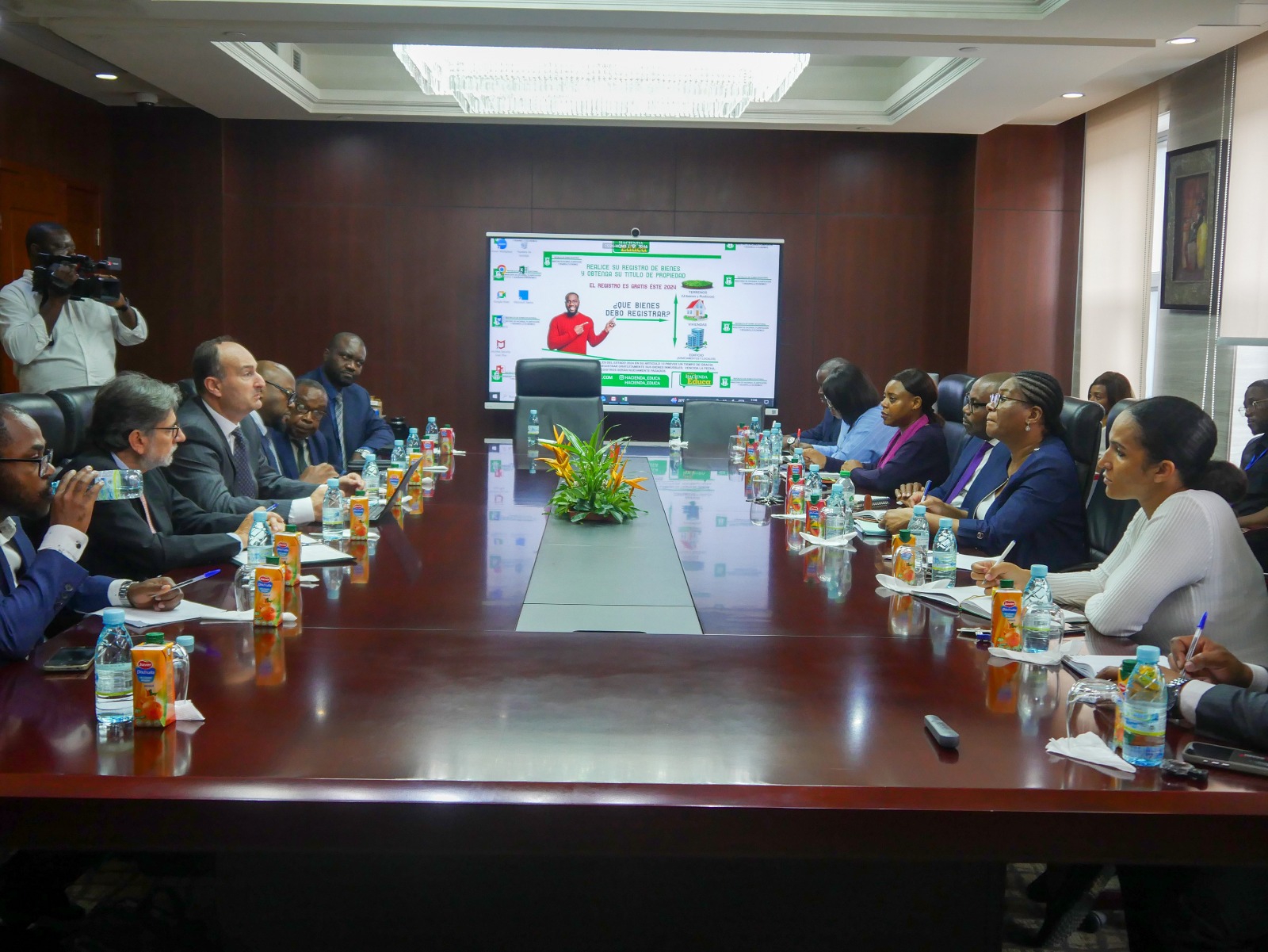 CLAUSURA DE LA MISIÓN DEL FMI PARA EL DIAGNÓSTICO DE LA HERRAMIENTA DE PROYECCIONES MACROECONÓMICAS