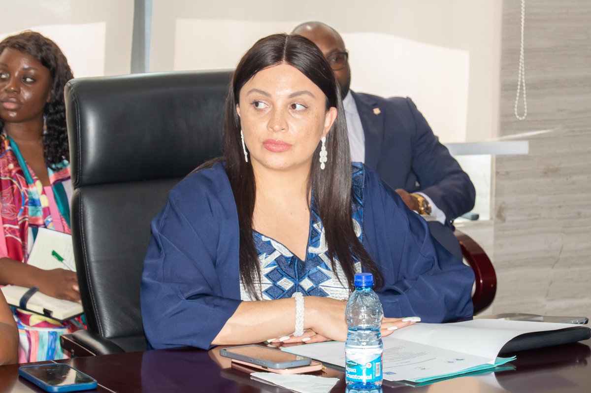 Exmo. Sra. Doña MARÍA EBIACA MOETE