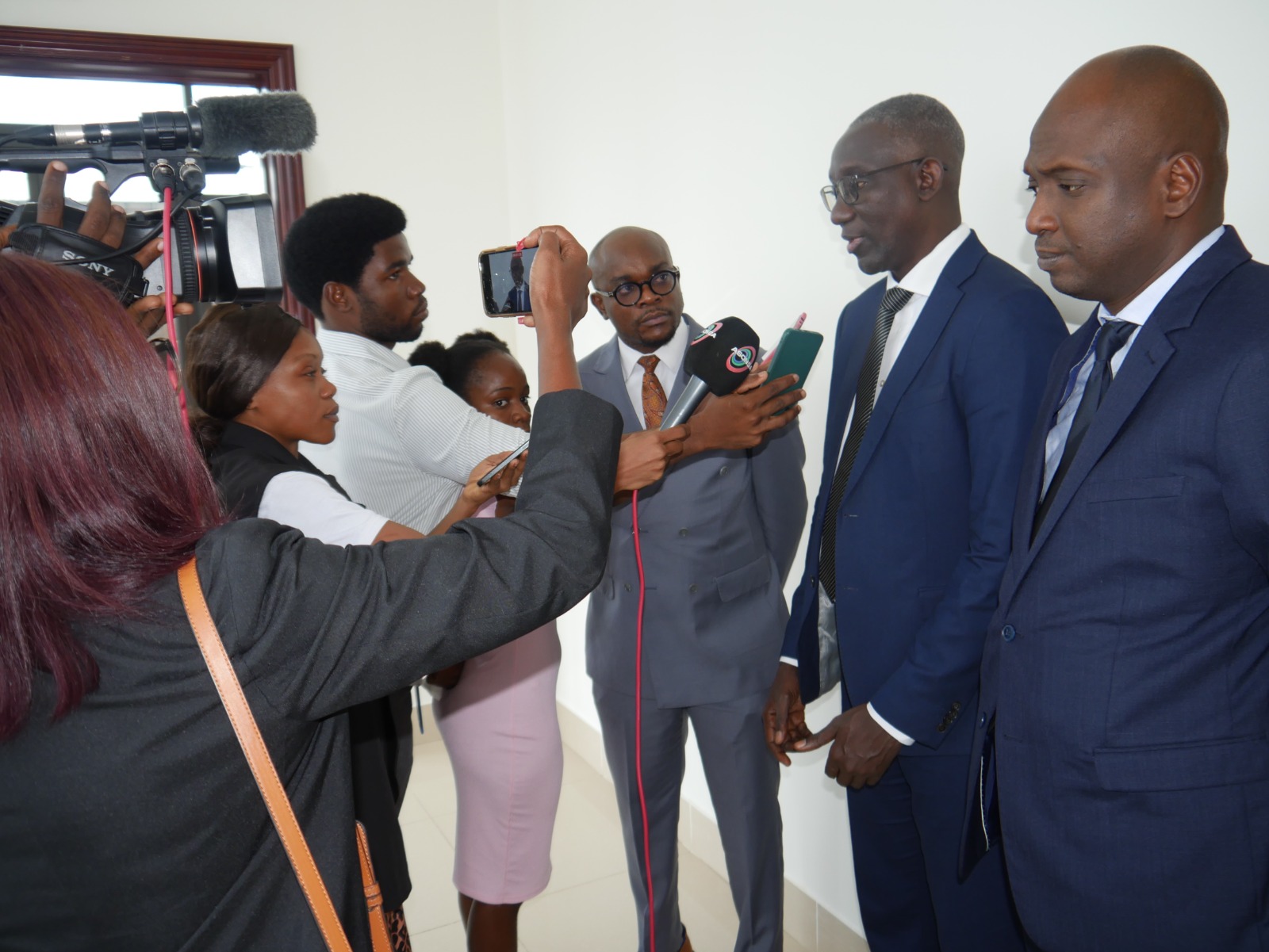 EL MINISTERIO DE HACIENDA PRESIDE LA CEREMONIA DE APERTURA DEL TALLER DE REVISIÓN DE PROYECTOS FINANCIADOS POR EL BANCO AFRICANO DE DESARROLLO EN GUINEA ECUATORIAL