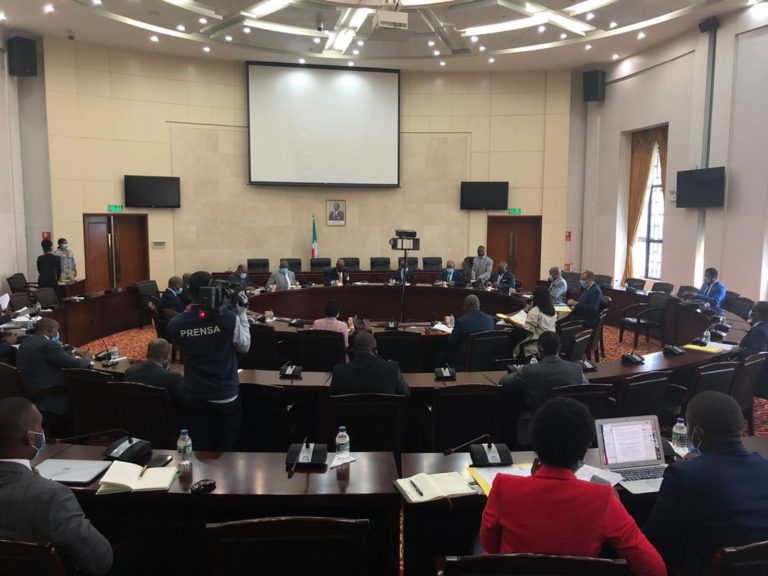Segunda Reunión de la comisión encargada  del  pilotaje estratégico para el establecimiento de una zona económica especial en Guinea Ecuatorial.