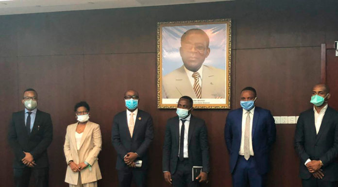 Reunión con la asociación de entidades de microcréditos y finanzas inclusivas.