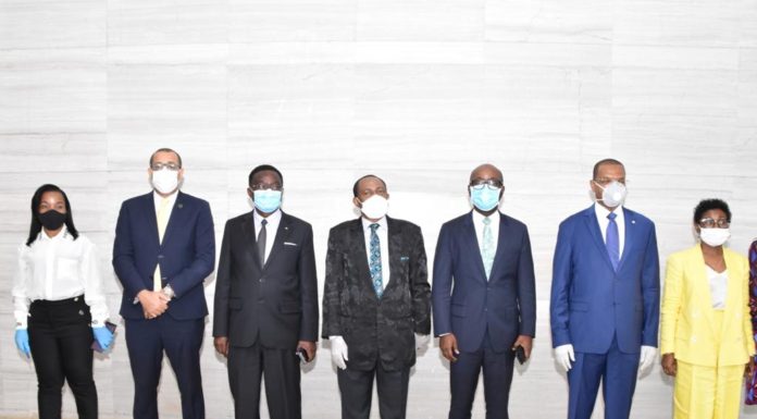 Firma de acuerdo de préstamo de proyecto de construcción y explotación de la central hidroeléctrica de sendje.