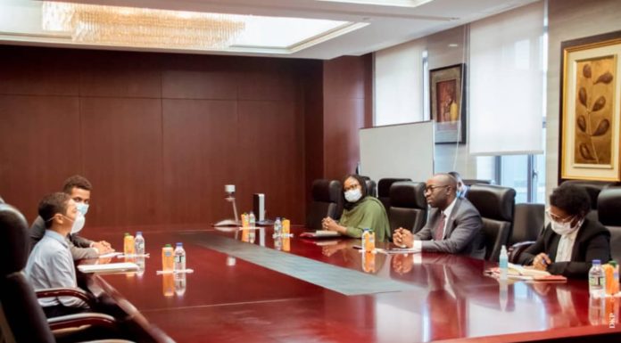 El MHEP apuesta por el empoderamiento de juvenil y por las TICS.