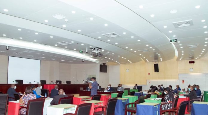 Conferencias presupuestarias 28 julio