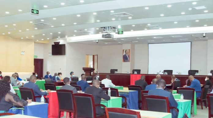 El comité de programas estadísticos celebra su primera reunión desde su fundación en 2001