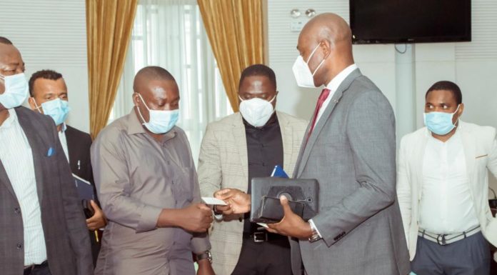 El nuevo Director General de Aduanas se reúne por primera vez con las empresas de su sector