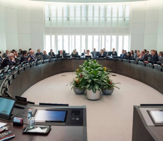 El FMI aprueba 67,38 millones de dólares para Guinea Ecuatorial FMI directiva