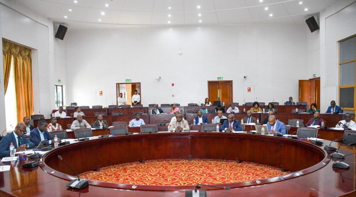 SEMINARIO TALLER DE CAPACITACIÓN COMPLEMENTARIA SOBRE LA NUEVA ESTRUCTURA DE PRECIOS DE PRODUCTOS REFINADOSEN GUINEA ECUATORIAL