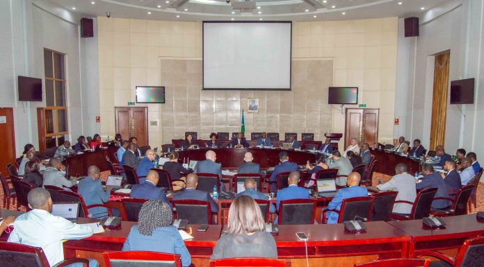 HACIENDA Y TESORERÍA ANALIZAN JUNTO CON LA DELEGACIÓN DEL FMI LAS REFORMAS FISCALES ESTRUCTURALES Y LA EJECUCIÓN DE LOS PRESUPUESTOS GENERALES DEL ESTADO EN EL EJERCICIO 2023