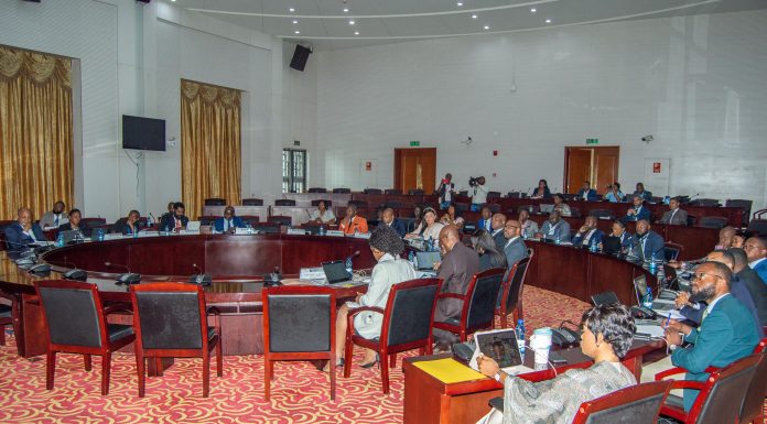 REUNIÓN DEL CONSEJO DIRECTIVO EN EL MINISTERIO DE HACIENDA Y PRESUPUESTOS