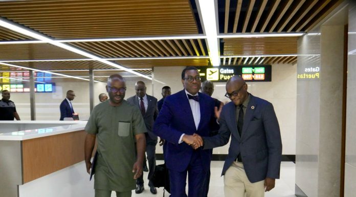 EL MINISTERIO DE HACIENDA RECIBE AL PRESIDENTE DEL BANCO AFRICANO DE DESARROLLO (BAD)