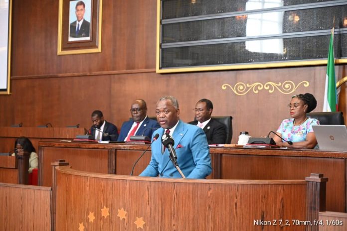 WhatsApp Image 2025-10-17 at 16.07.44