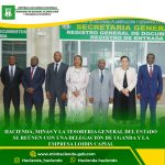 HACIENDA, MINAS Y LA TESORERÍA GENERAL DEL ESTADO SE REÚNEN CON UNA DELEGACIÓN DE UGANDA Y LA EMPRESA LOIDIS CAPITAL